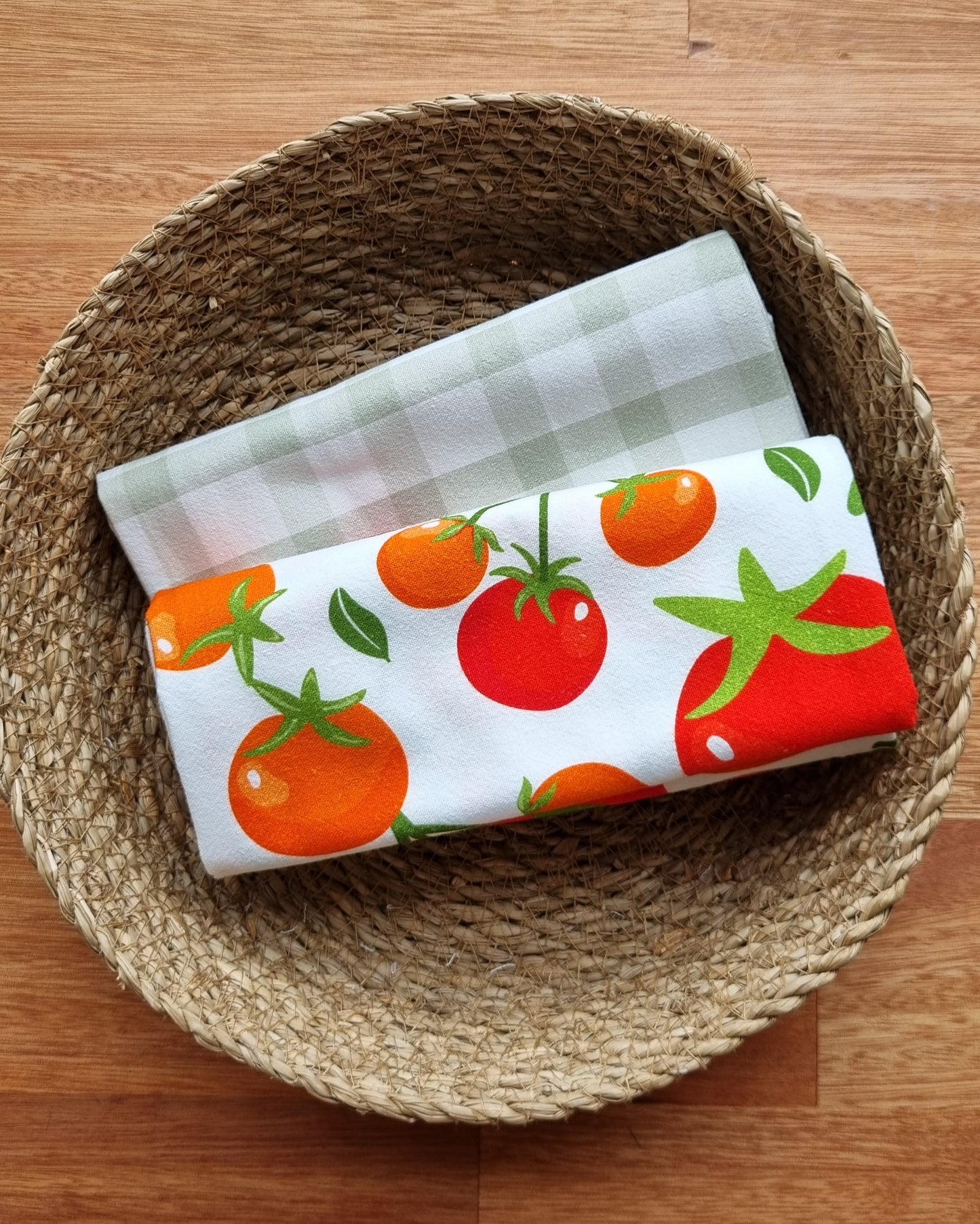 In The Garden 2 Tea Towel Bundle