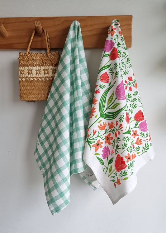 Tulip Charm 2 Tea Towel Bundle